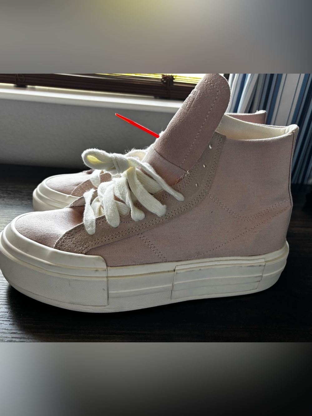 Converse High Top Chuck Taylor Platform Sneakers - size 10.5 women new - Picture 3 of 9
